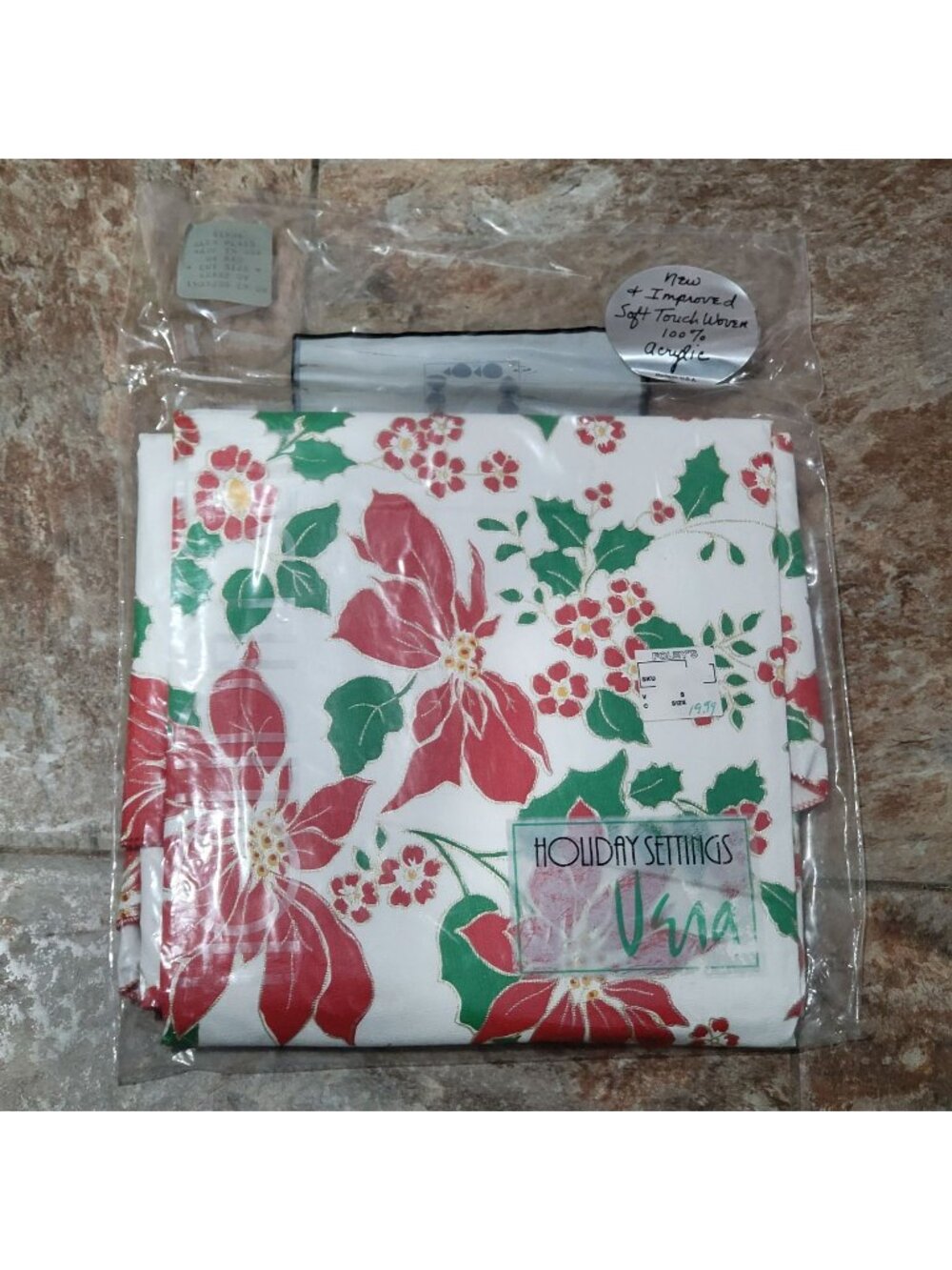 VTG Vera Neumann Holiday Settings Poinsettia Christmas Tablecloth Acrylic NIP 60
